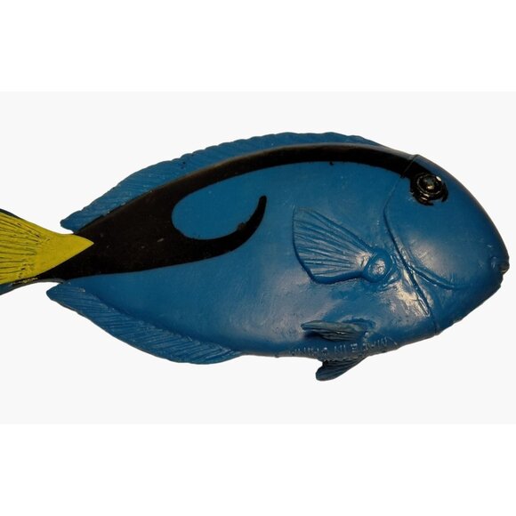 Nature World Blue Tang Fish Boley Model Pool Bath Toy Finding Nemo 2022 - Picture 1 of 6